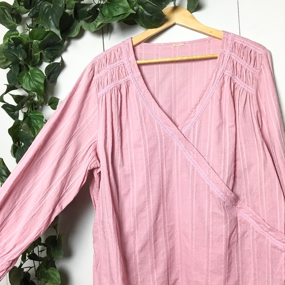 Tops - 2/$35🌿 Pretty Pink Babydoll Peasant Blouse